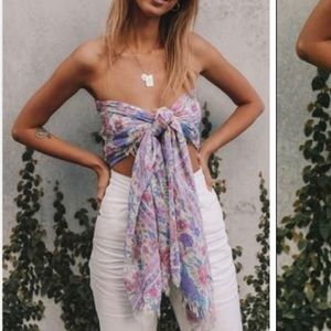 Spell and the Gypsy Babushka Scarf - a excellent vintage condition.